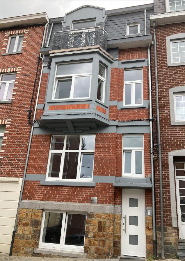 Les Duplex De La Place Des Ecoles 스파 외부 사진