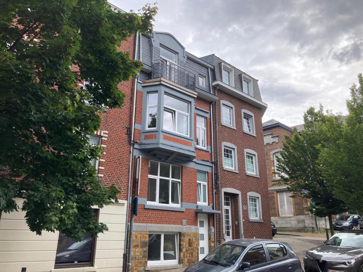 Les Duplex De La Place Des Ecoles 스파 외부 사진
