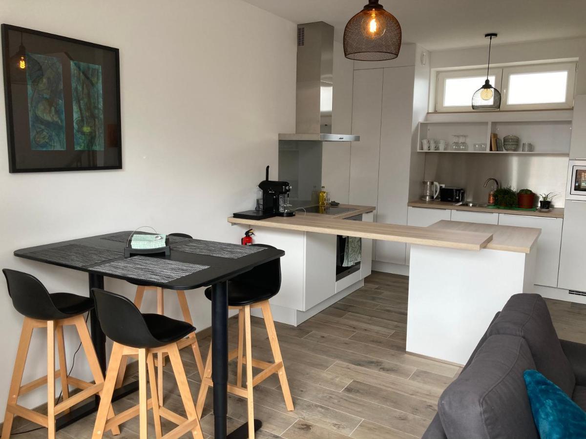 Les Duplex De La Place Des Ecoles 스파 외부 사진