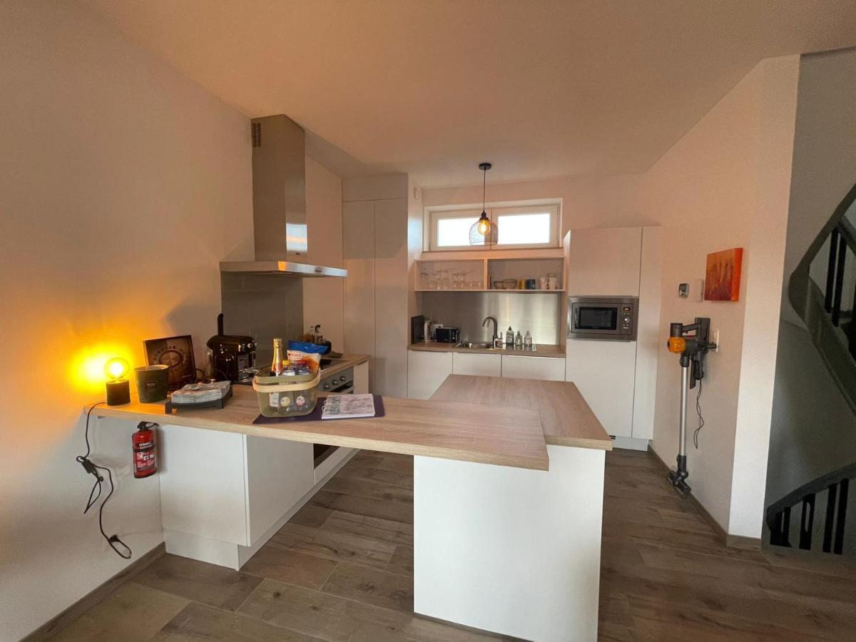 Les Duplex De La Place Des Ecoles 스파 외부 사진