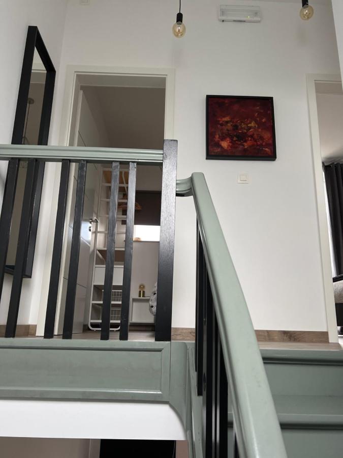 Les Duplex De La Place Des Ecoles 스파 외부 사진