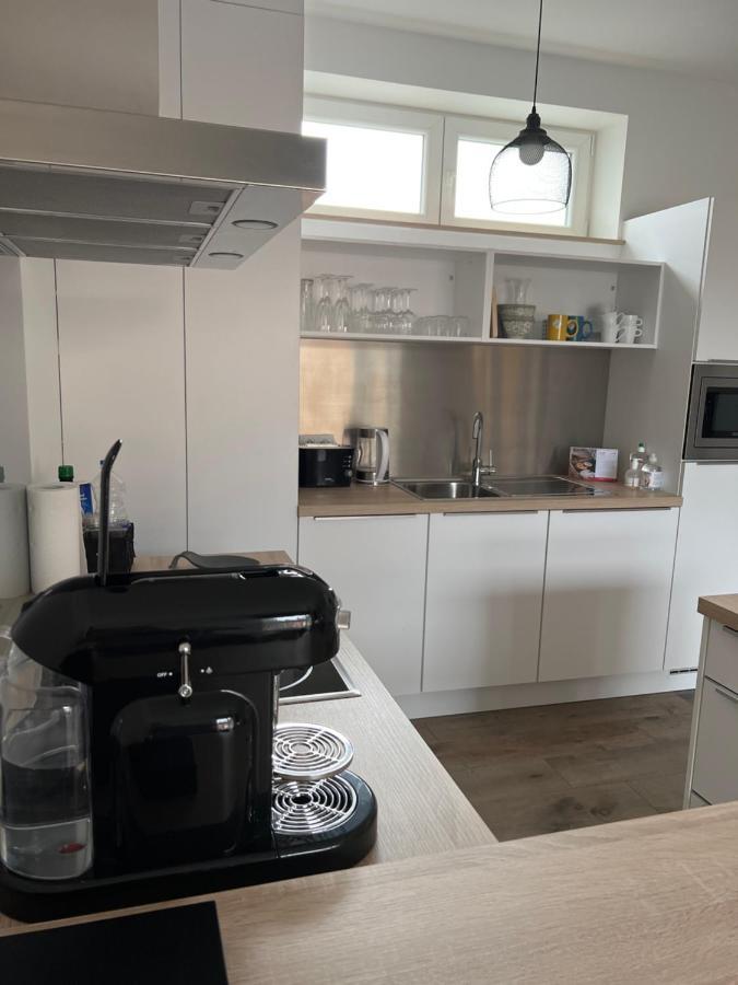 Les Duplex De La Place Des Ecoles 스파 외부 사진