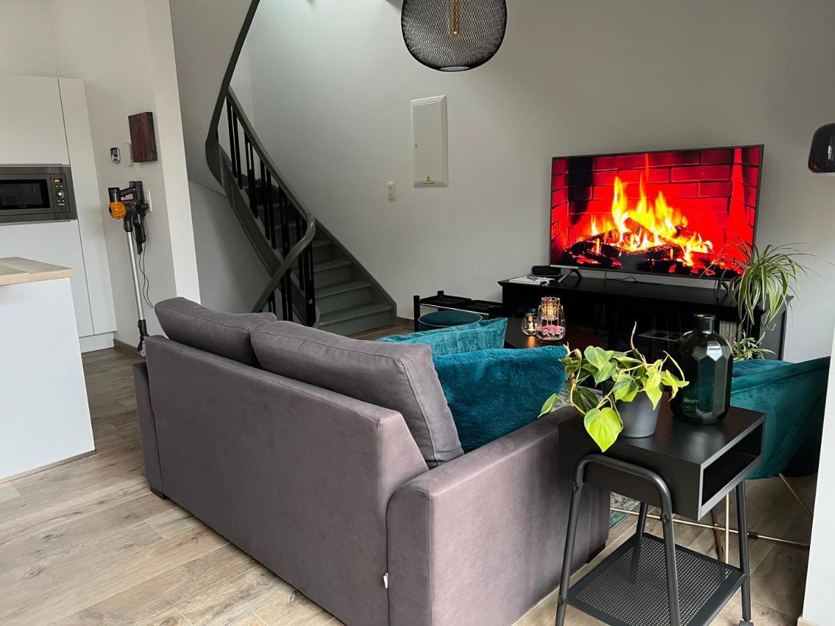 Les Duplex De La Place Des Ecoles 스파 외부 사진
